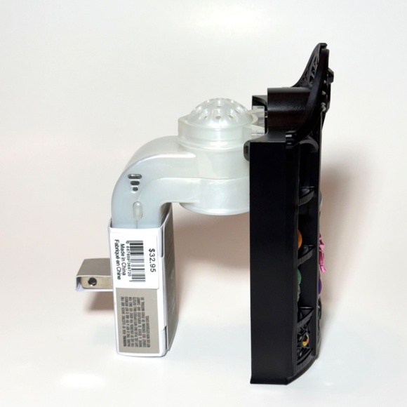 WITCHY CABINET Wallflowers Scent Control Nightlight Plug - Picture 4 of 6